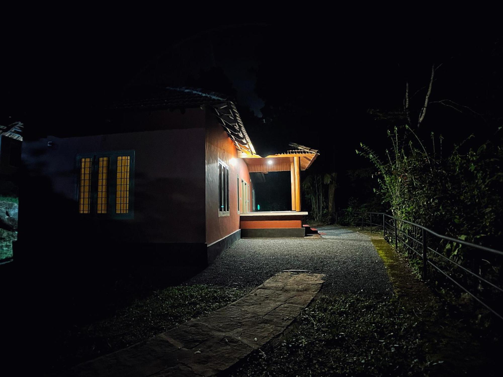 Mahout Resort Wayanad - An Experiential Jungle Stay With Waterfall Kalpetta Esterno foto